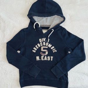 Women’s Y2K Abercrombie hoodie size large